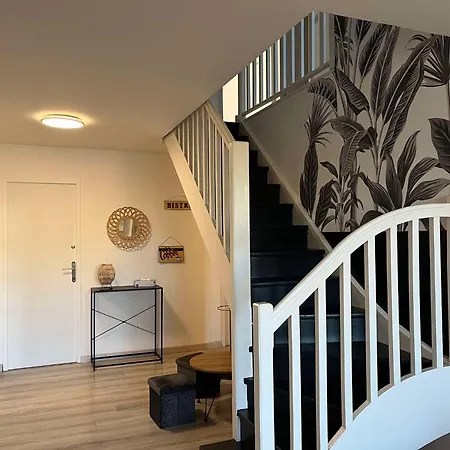 Duplex Urbain Spacieux A