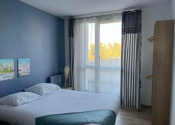 Апартаменты Duplex Urbain Spacieux A Компьень